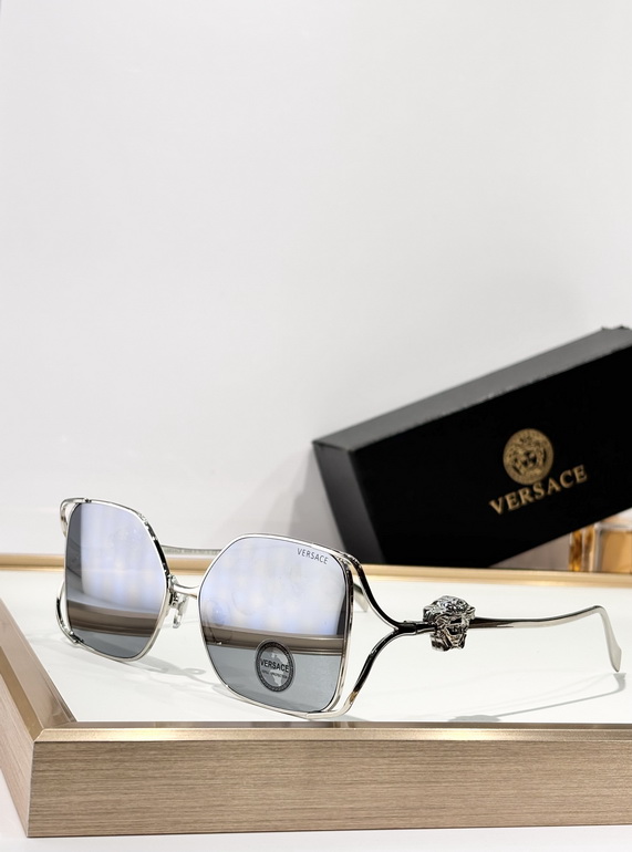 VERSACE Sunglasses(AAAA)-578