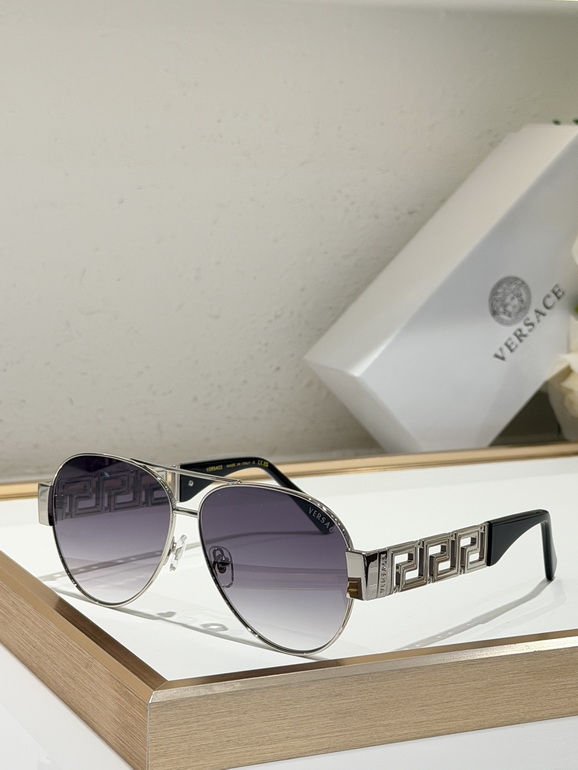 VERSACE Sunglasses(AAAA)-482