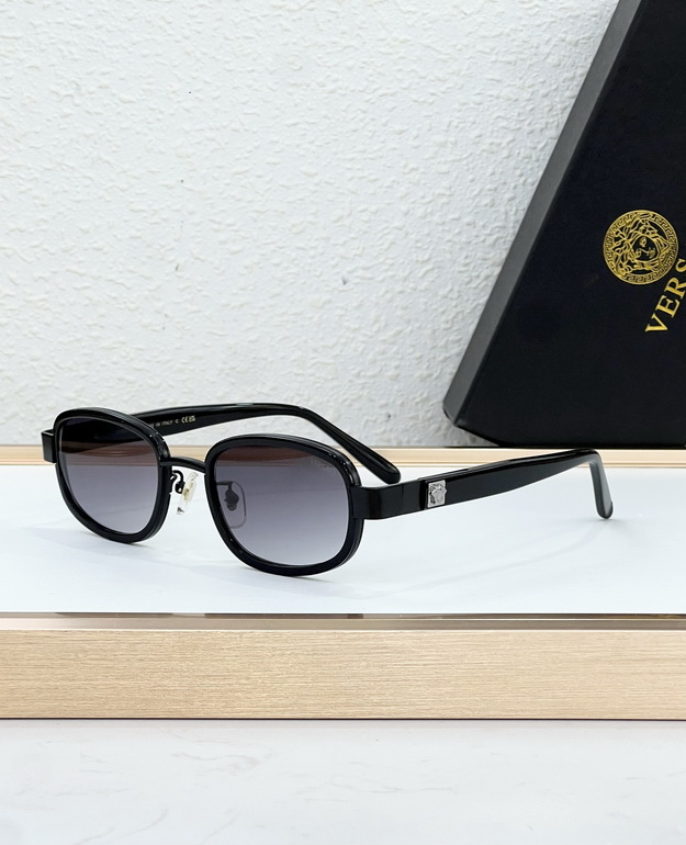 VERSACE Sunglasses(AAAA)-469