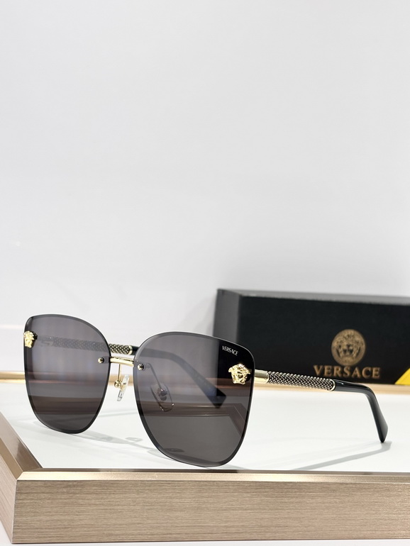 VERSACE Sunglasses(AAAA)-462
