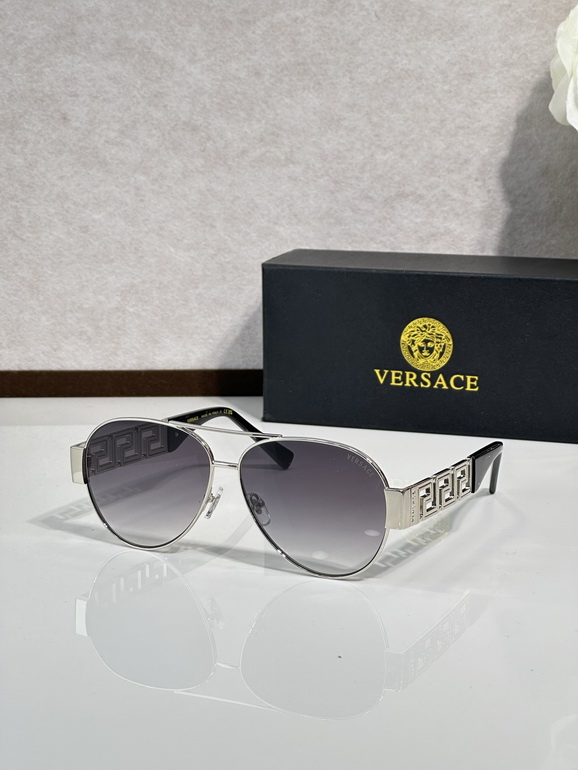 VERSACE Sunglasses(AAAA)-426