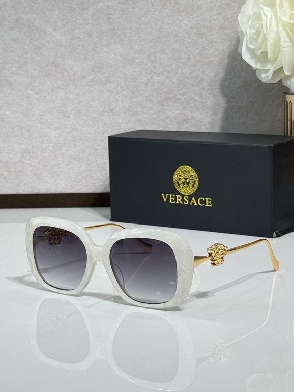 VERSACE Sunglasses(AAAA)-421