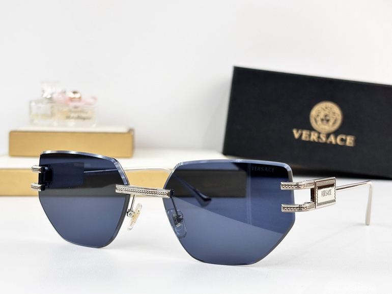 VERSACE Sunglasses(AAAA)-359