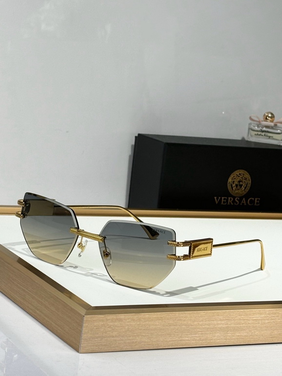 VERSACE Sunglasses(AAAA)-320