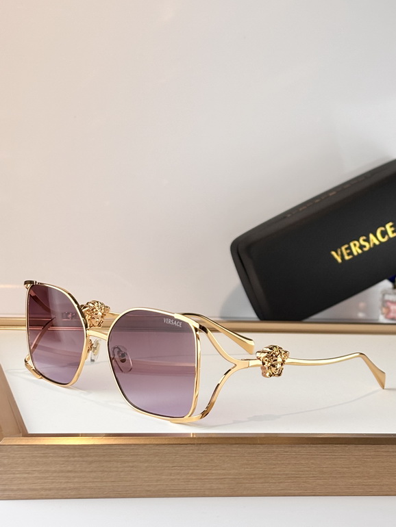VERSACE Sunglasses(AAAA)-234