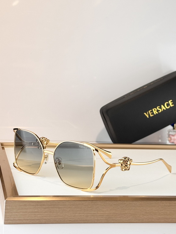 VERSACE Sunglasses(AAAA)-232
