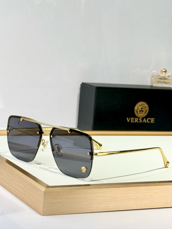 VERSACE Sunglasses(AAAA)-196