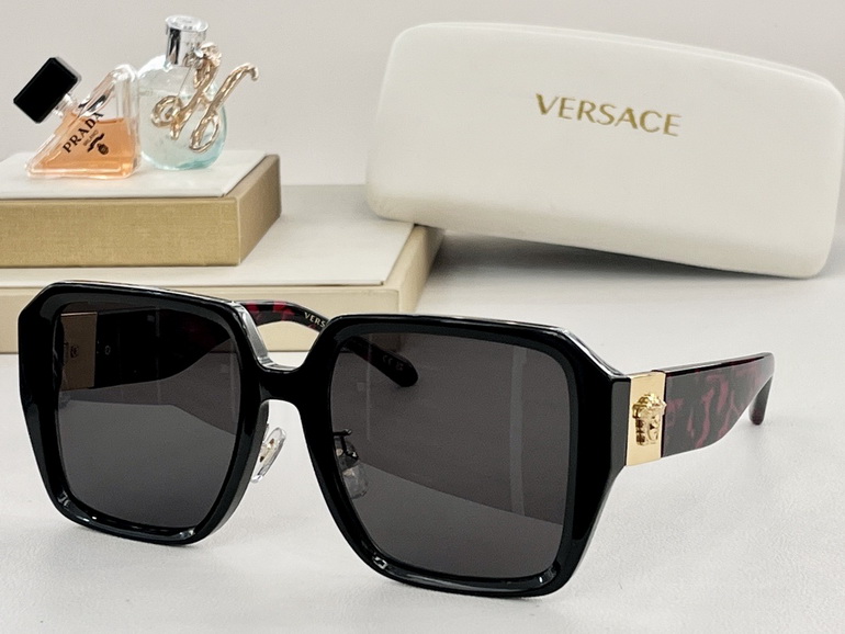 VERSACE Sunglasses(AAAA)-019