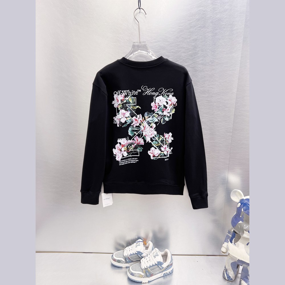 Off White Longsleeve-070