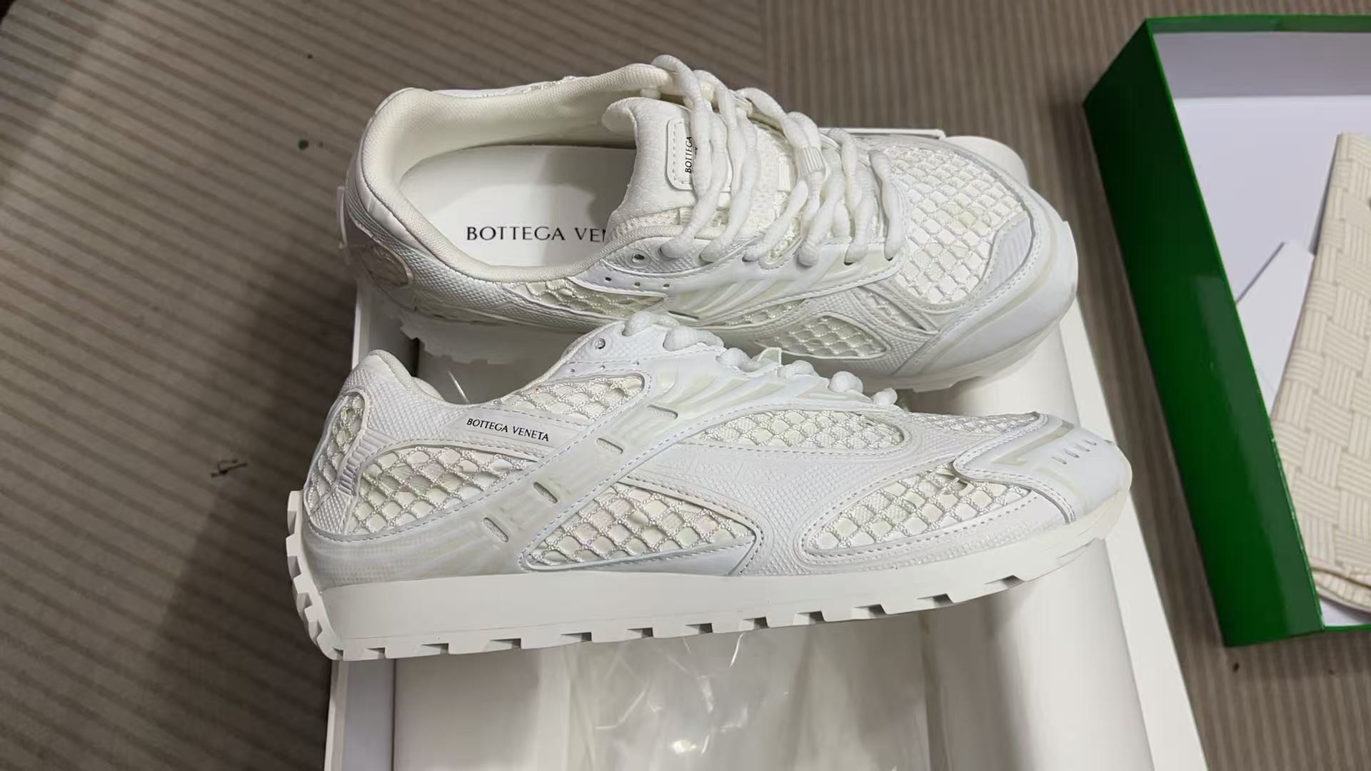 Bottega Veneta Shoes(AAA)-071