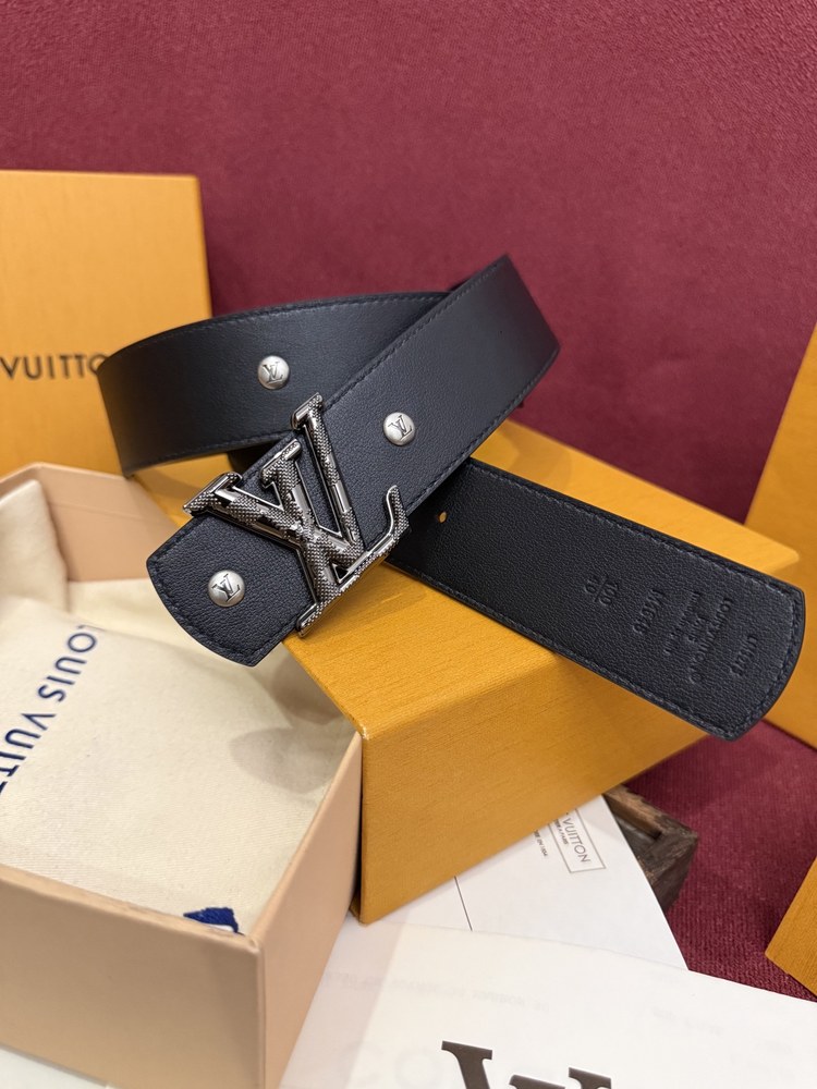 LV Belts(AAAAA)-3910