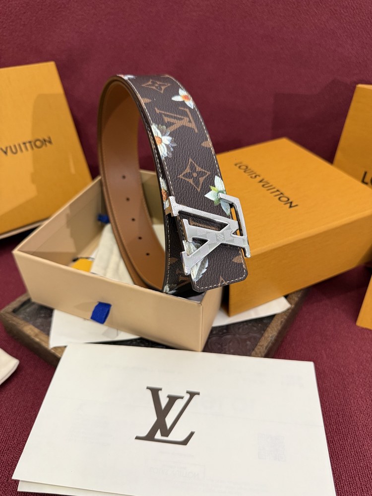 LV Belts(AAAAA)-3395