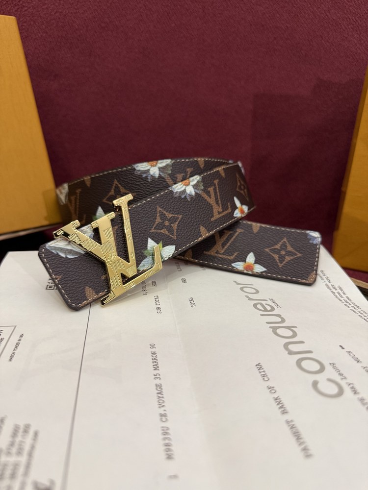 LV Belts(AAAAA)-3394