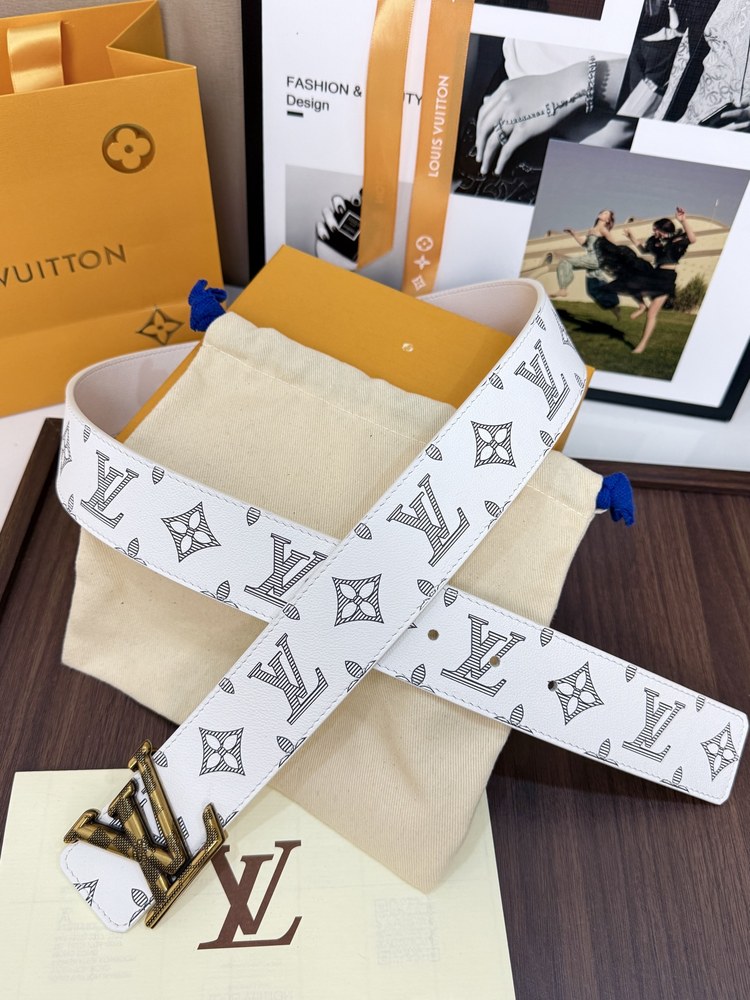 LV Belts(AAAAA)-3402