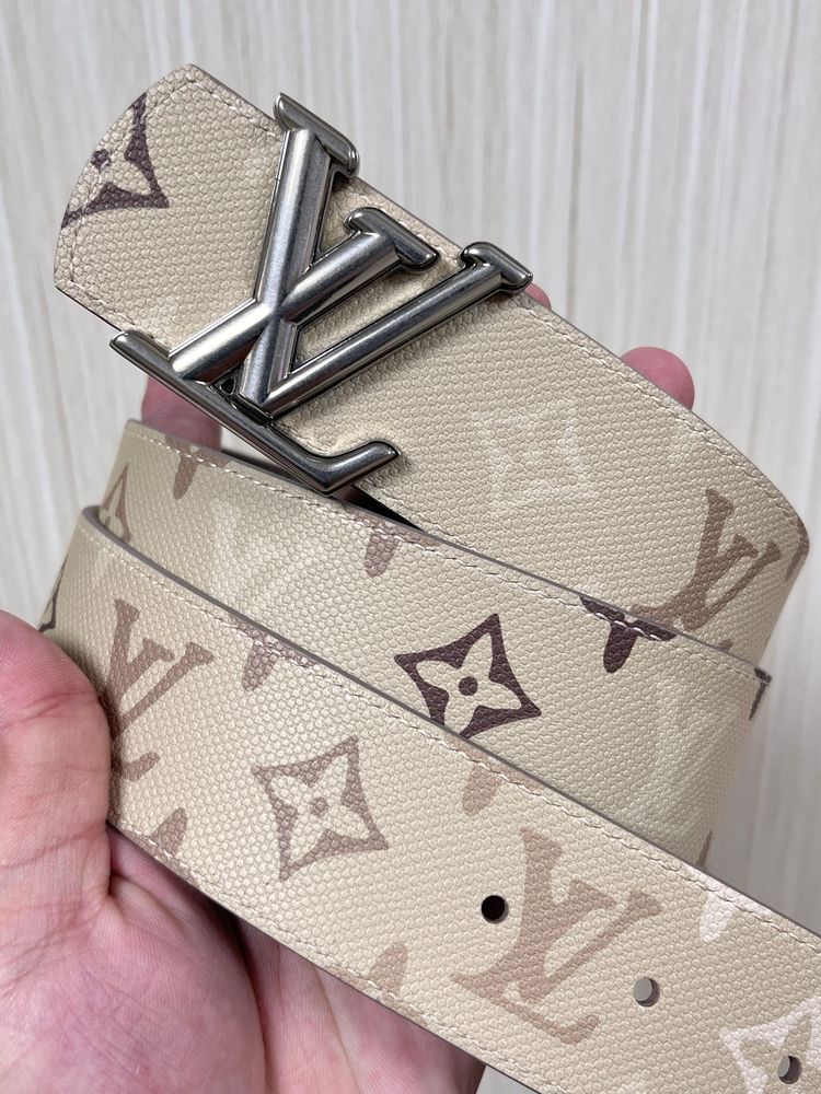 LV Belts(AAAAA)-3635