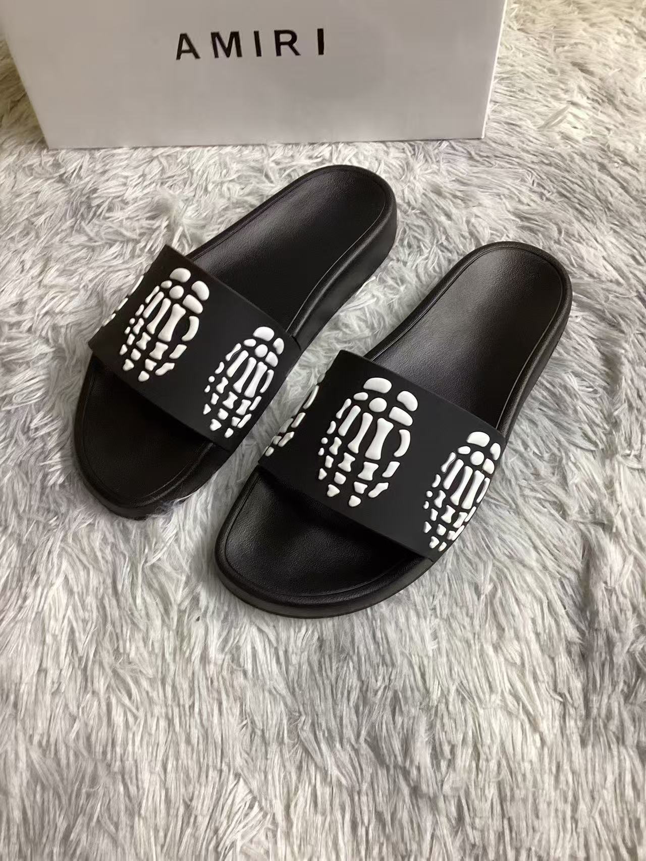 Amiri Slippers(AAA)-005
