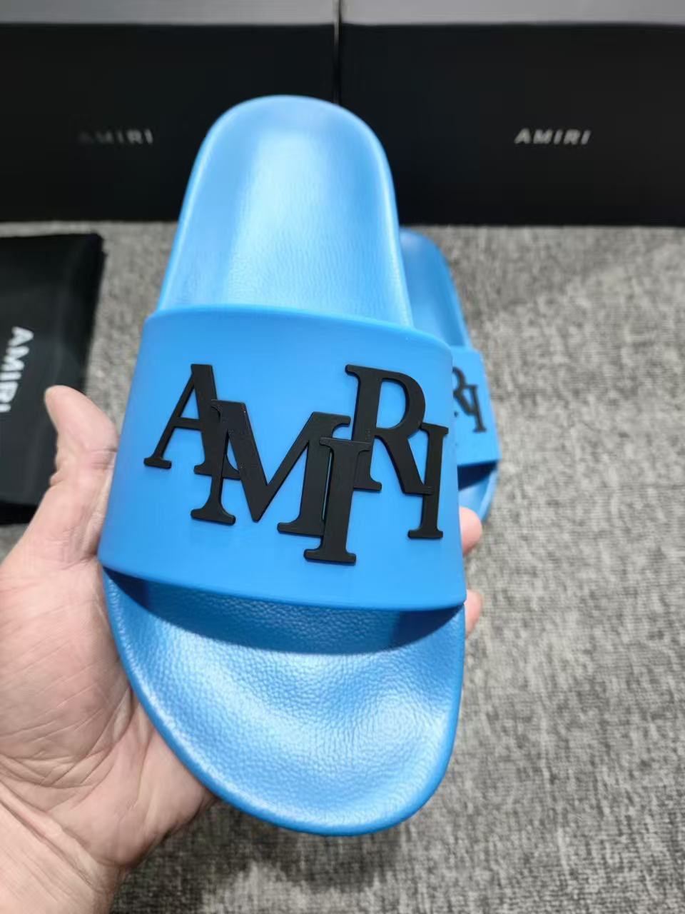 Amiri Slippers(AAA)-009