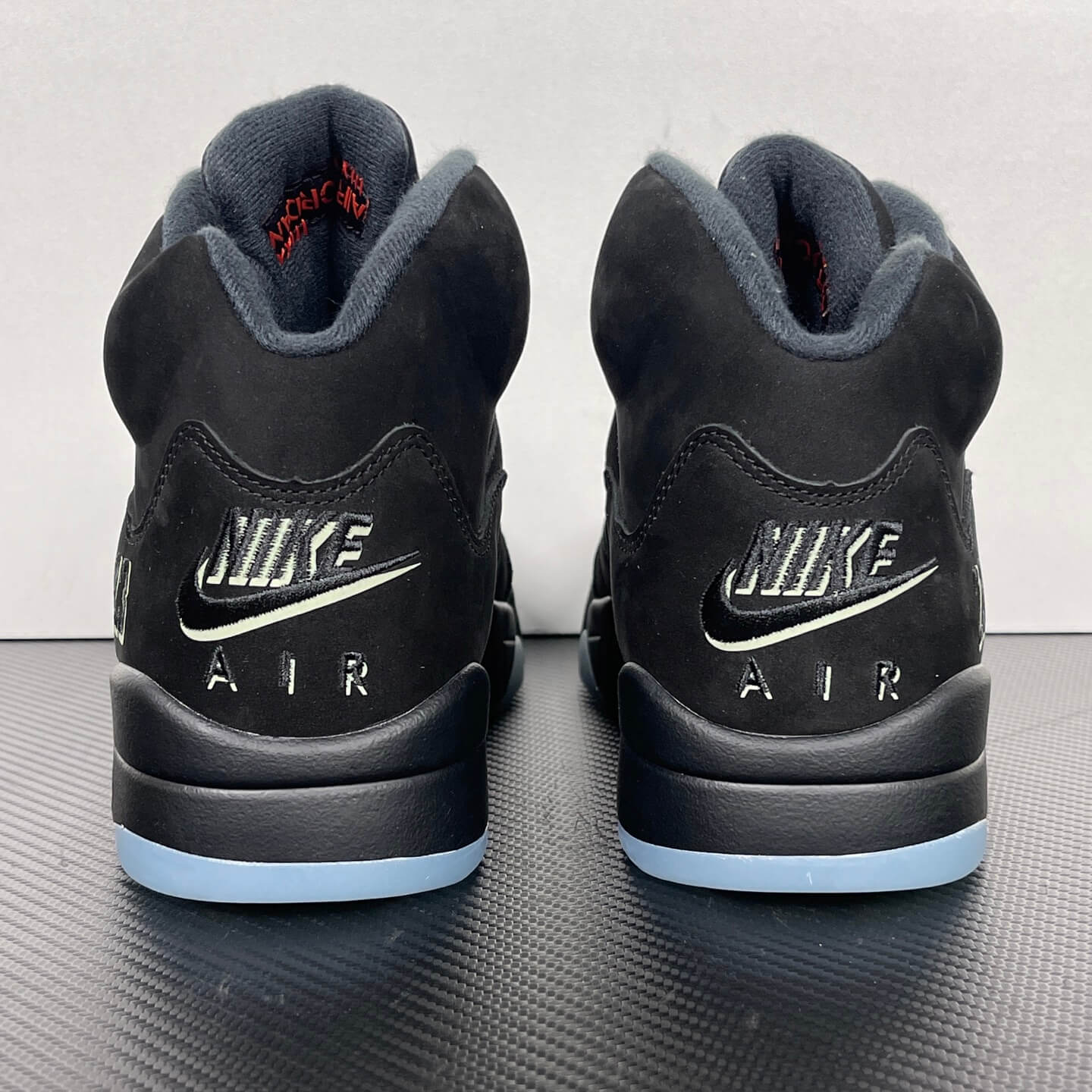 Air Jordan 5 Retro-102