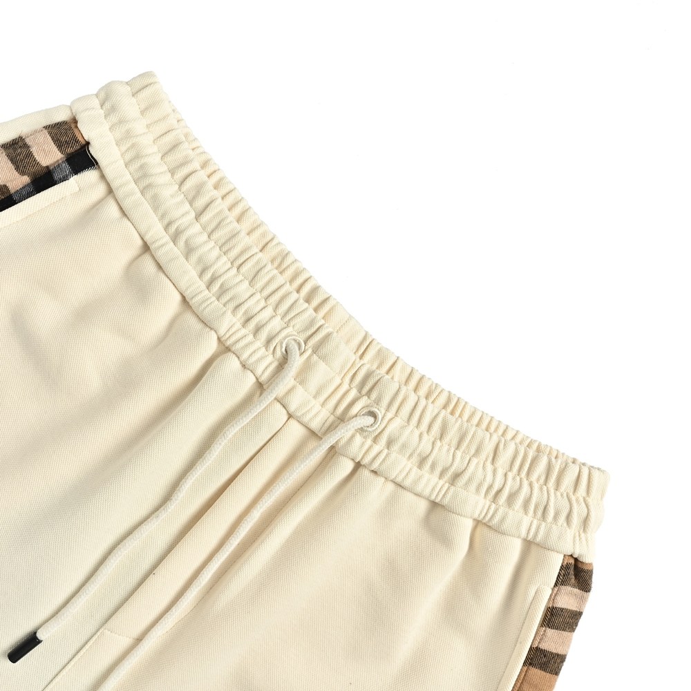 Burberry Shorts-100