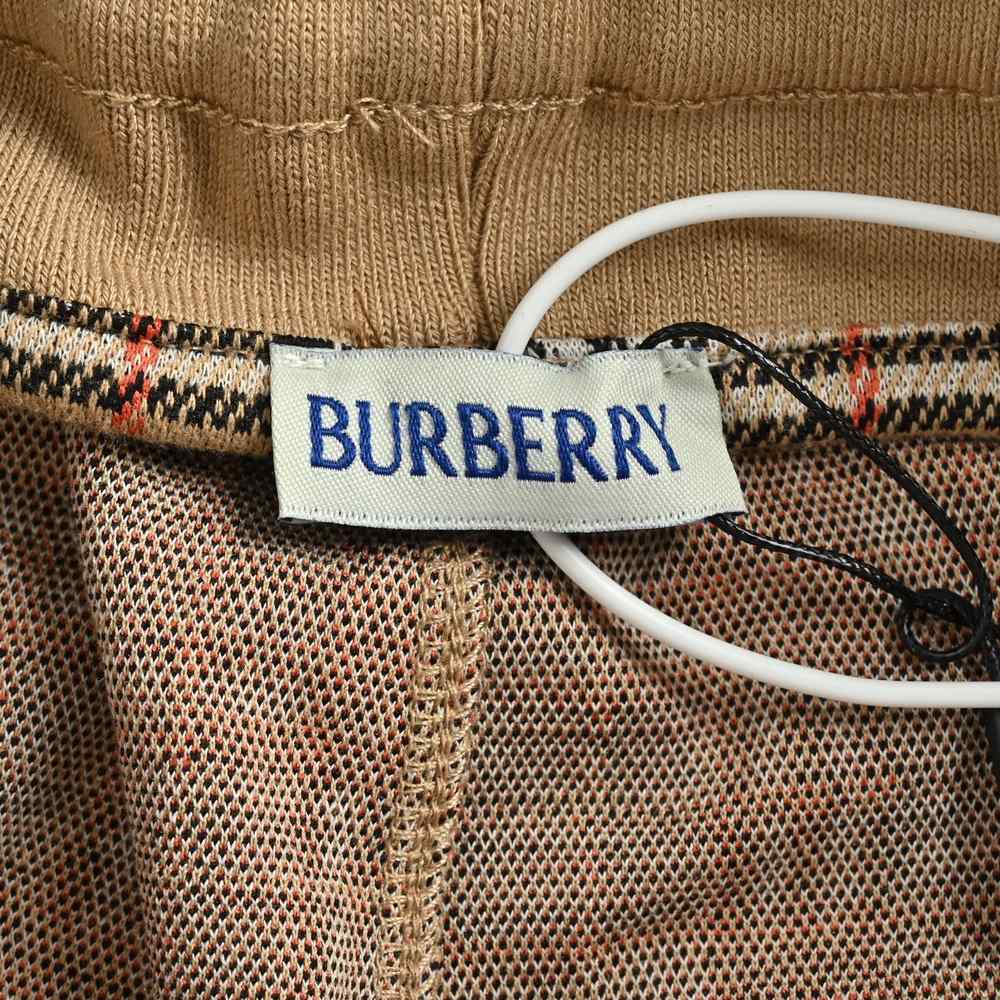 Burberry Shorts-101