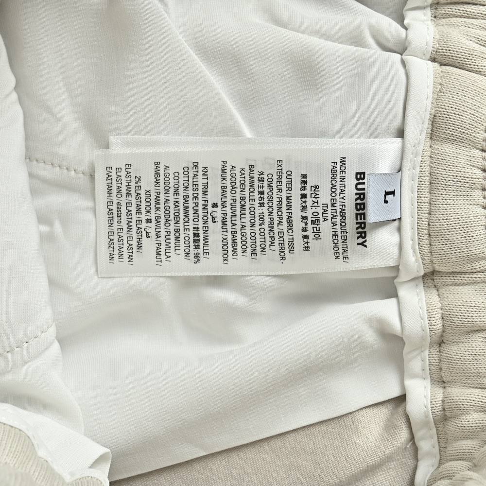 Burberry Shorts-115