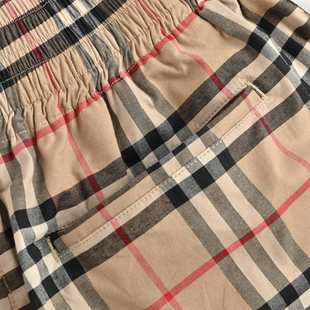Burberry Shorts-173