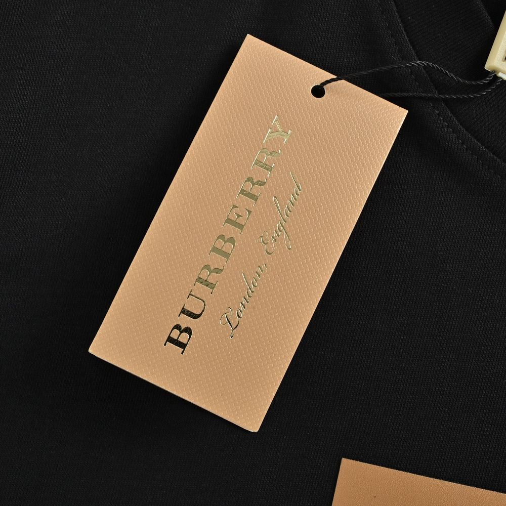 Burberry T-shirts-1157