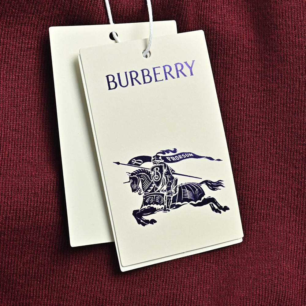 Burberry Sweater-036
