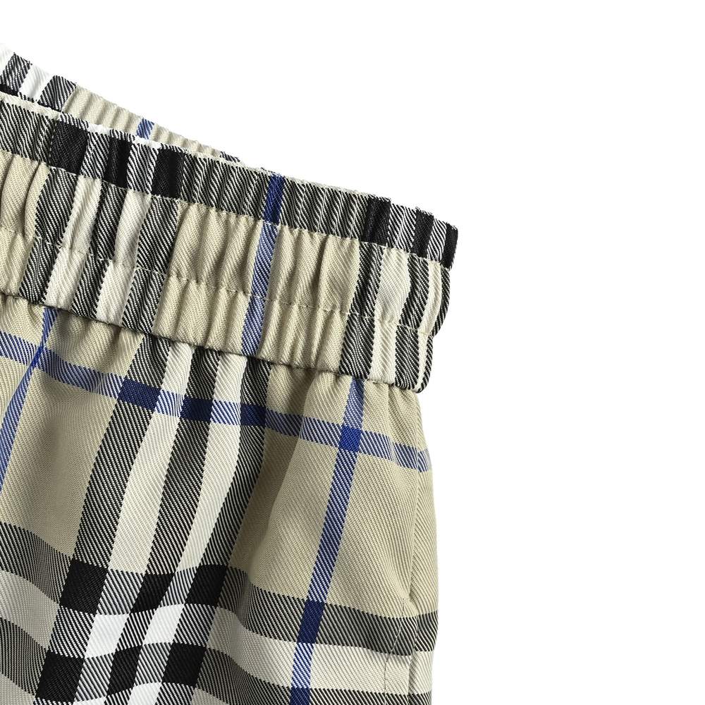 Burberry Shorts-084