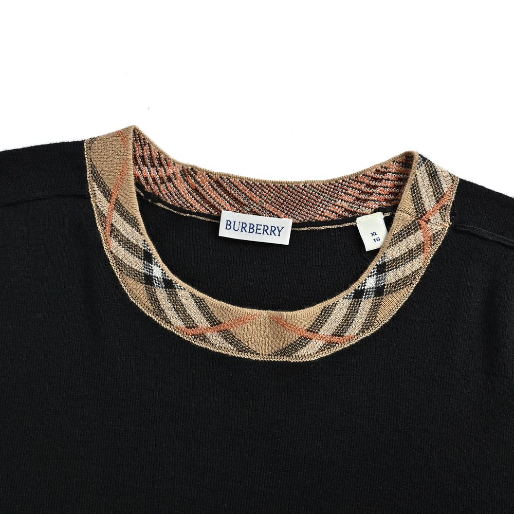 Burberry Sweater-052