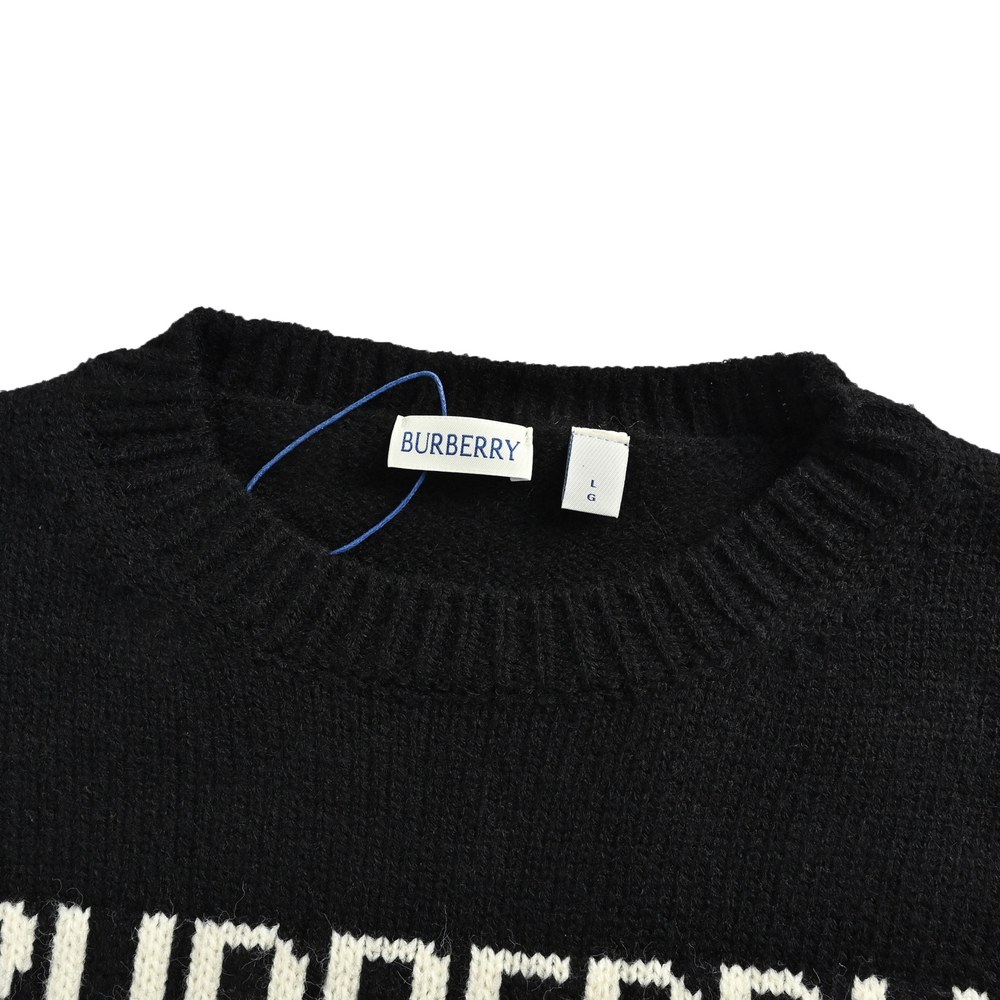 Burberry Sweater-043