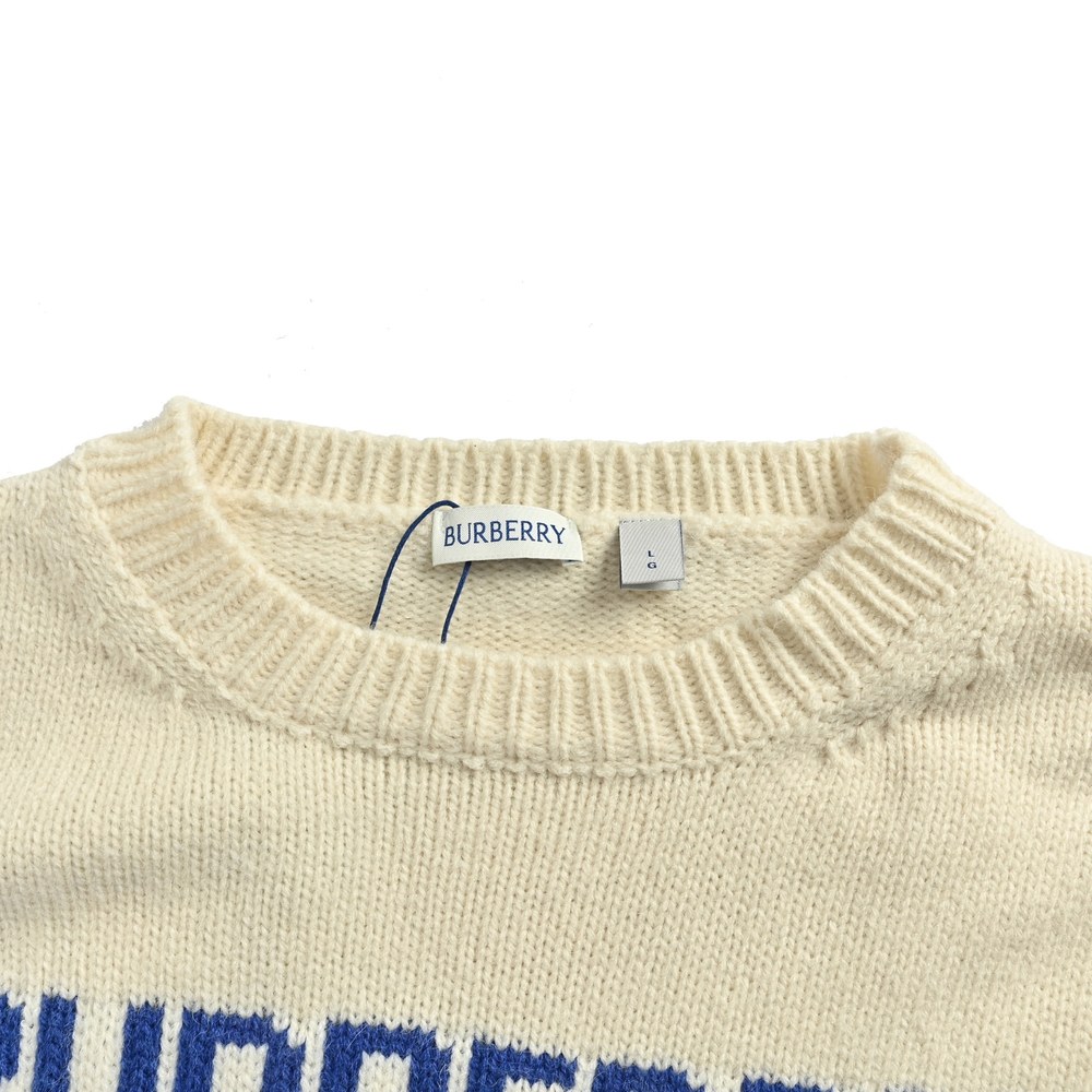 Burberry Sweater-044