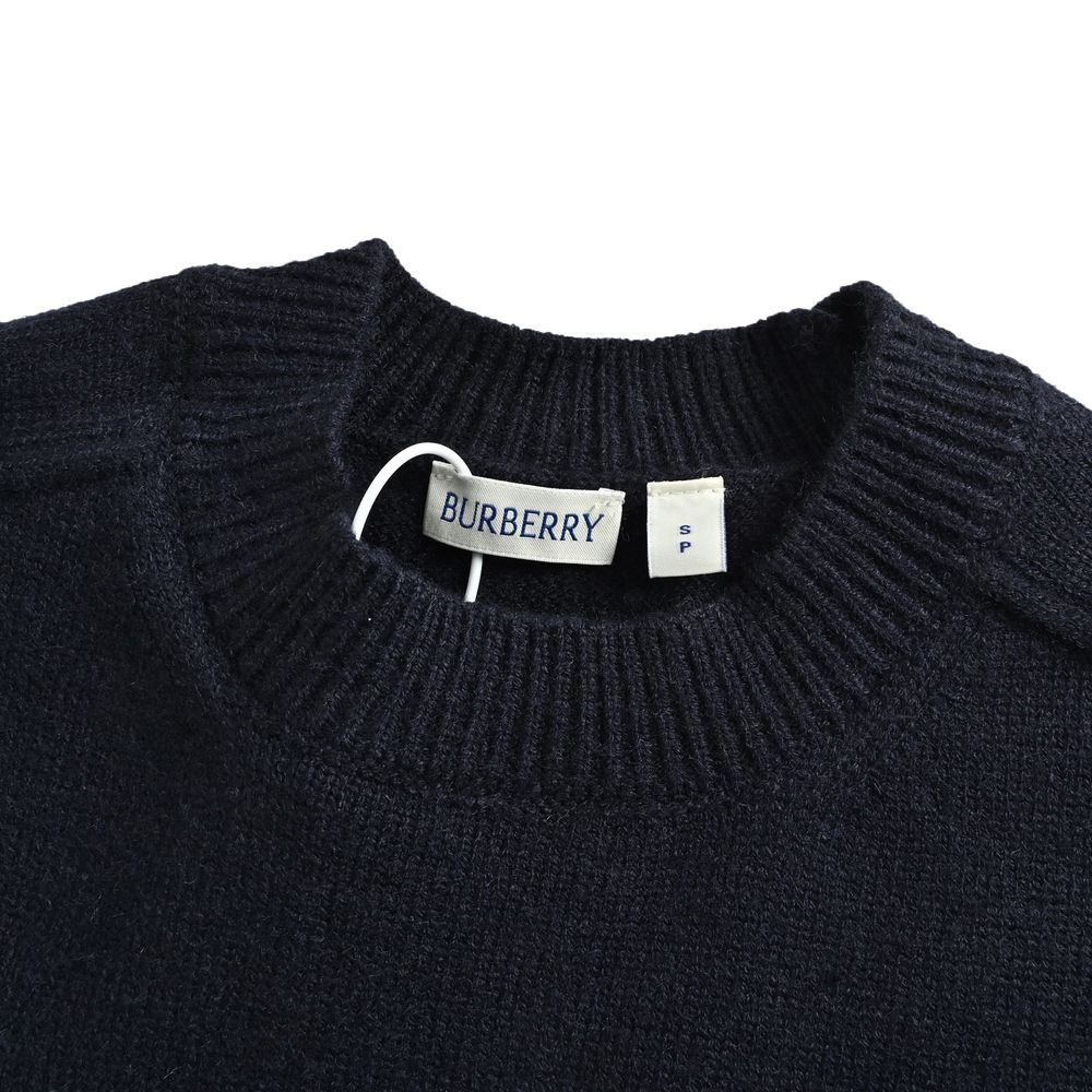 Burberry Sweater-068