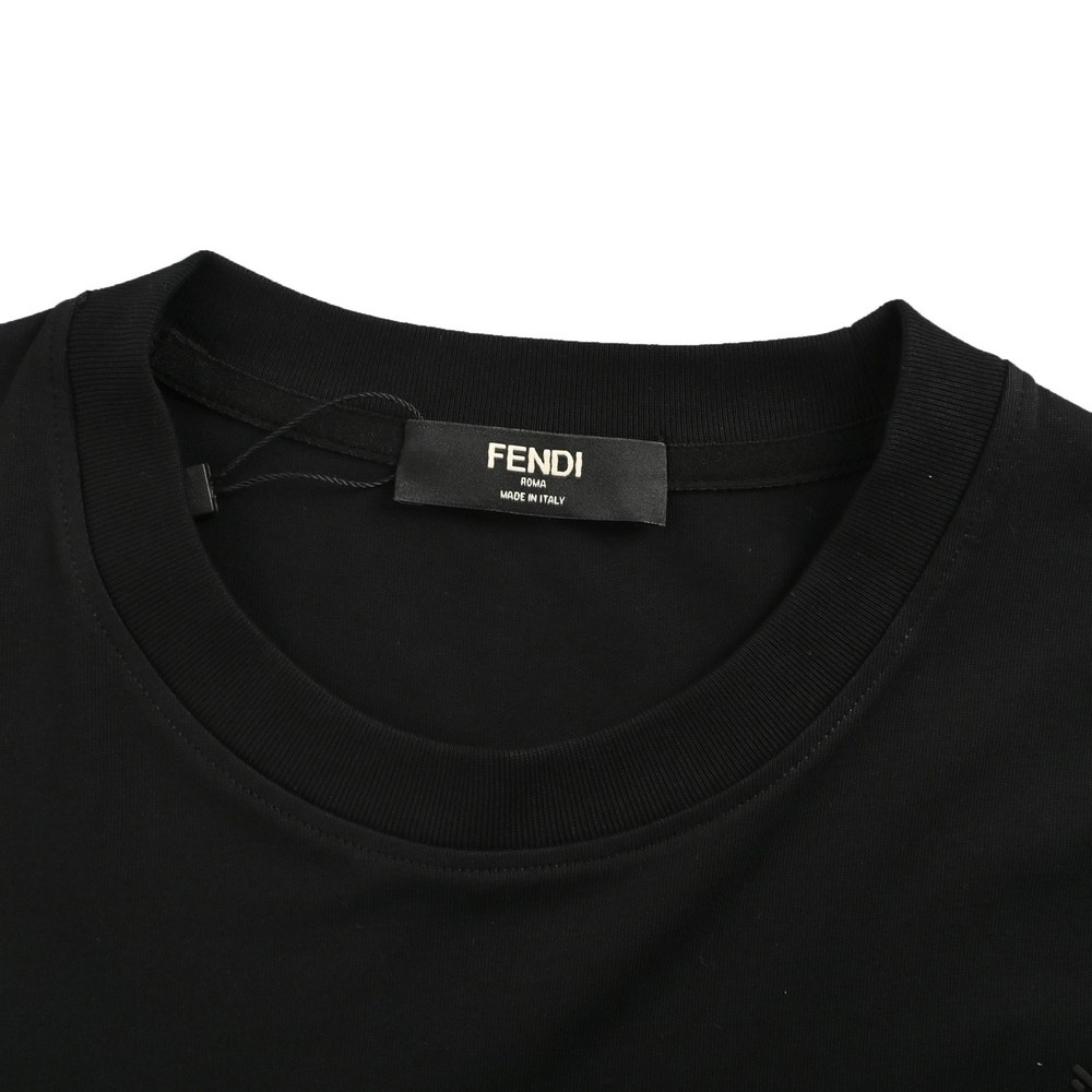 Fendi T-shirts-653