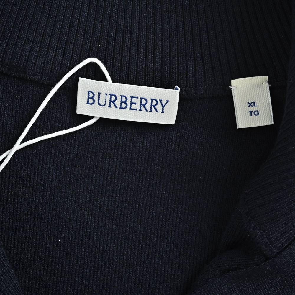 Burberry Sweater-059