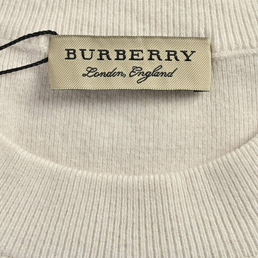 Burberry Sweater-048