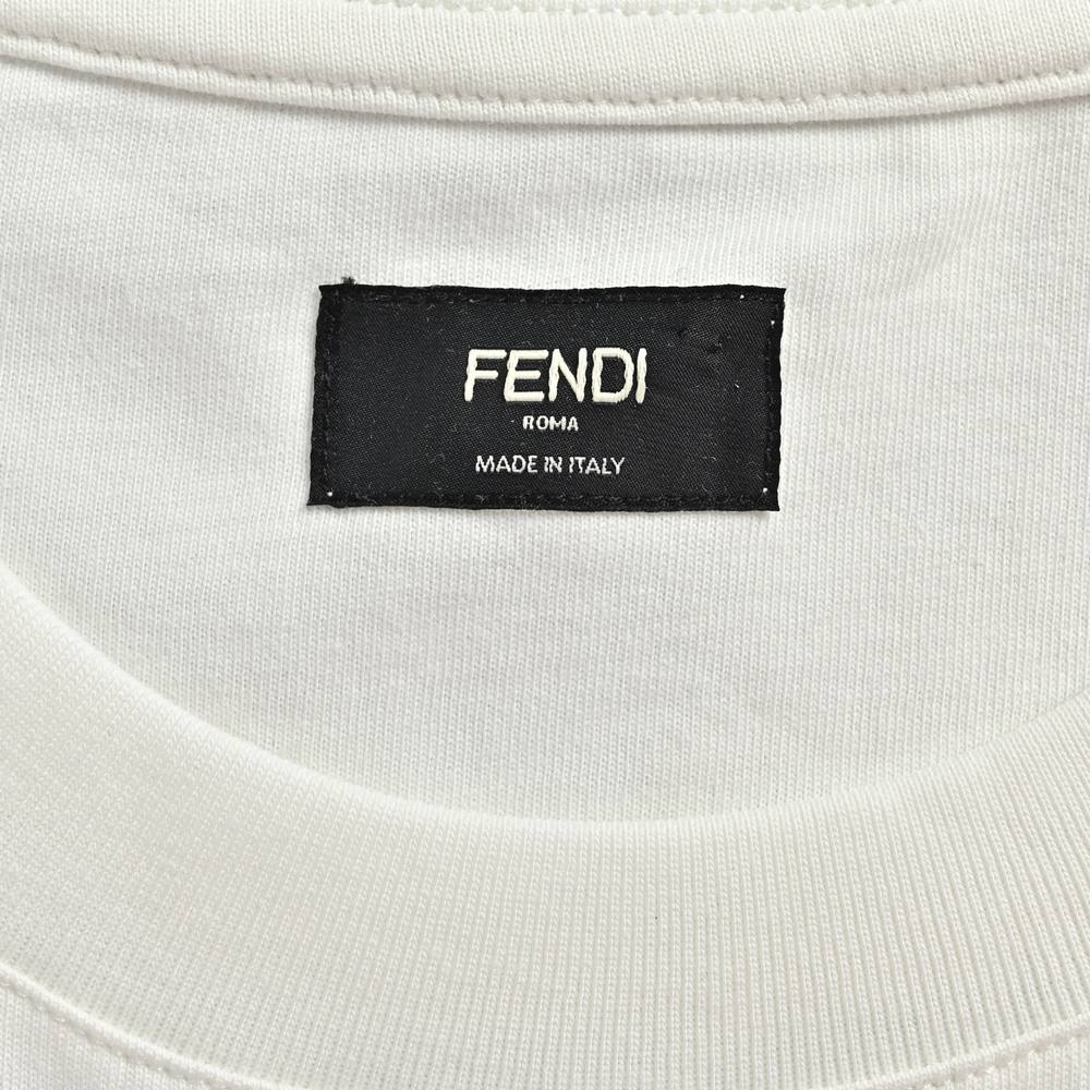 Fendi T-shirts-663