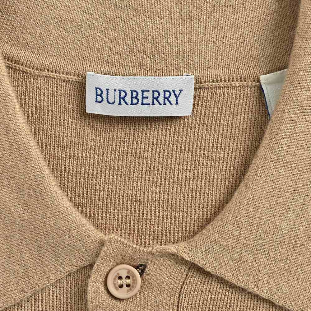 Burberry Sweater-039