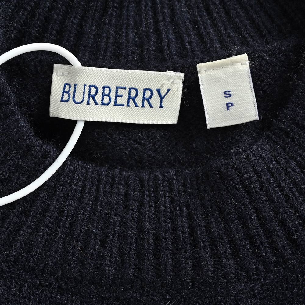 Burberry Sweater-068