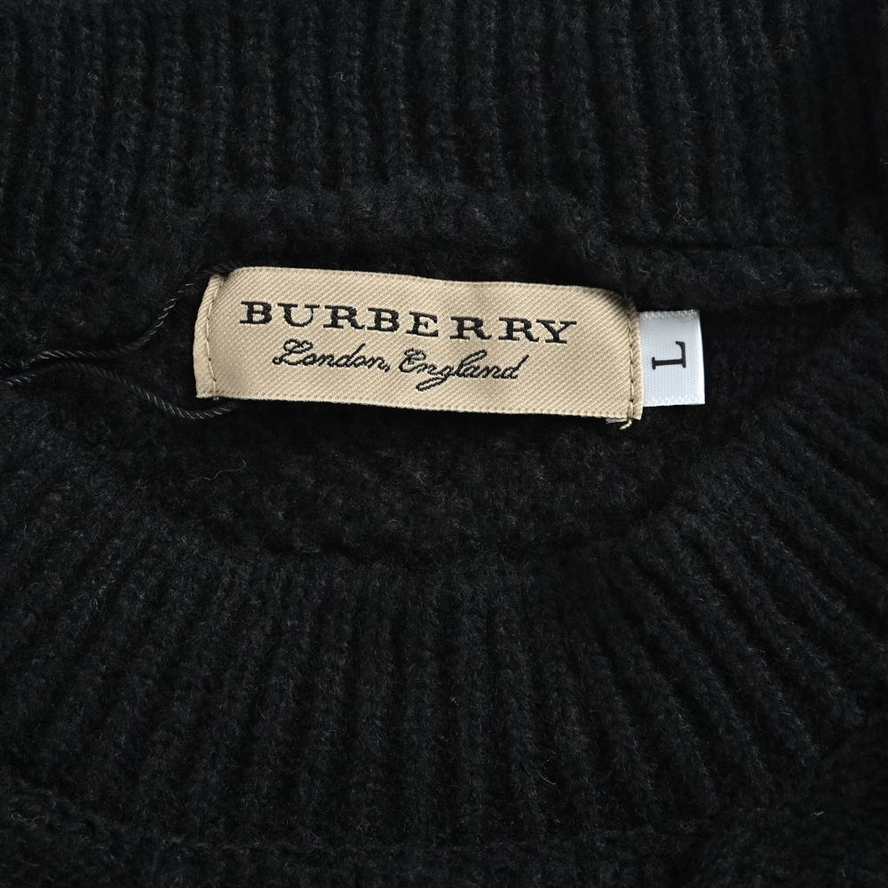 Burberry Sweater-041
