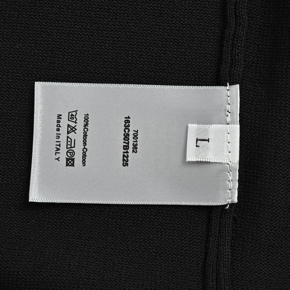 Dior Sweater-244