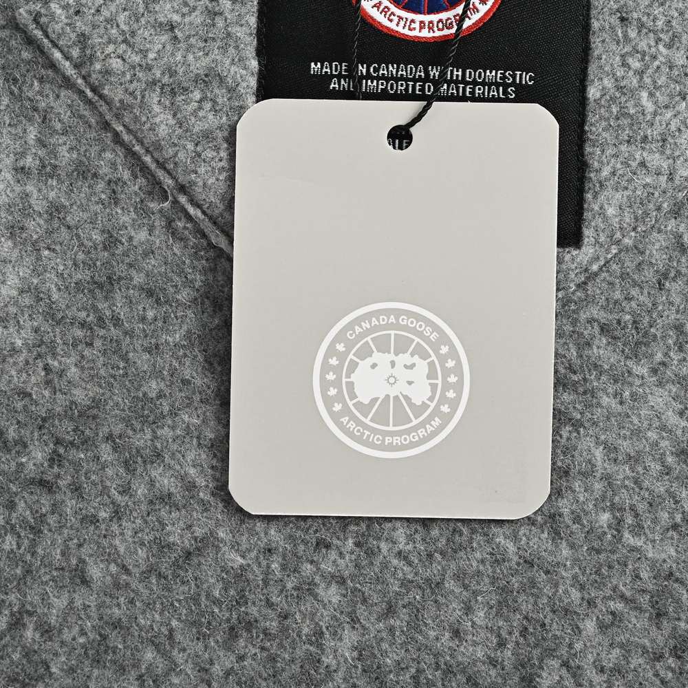 Canada Goose jacket-013
