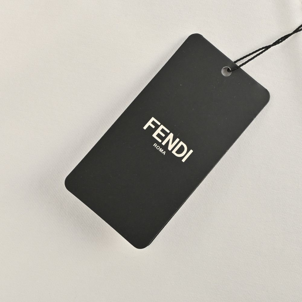 Fendi T-shirts-654