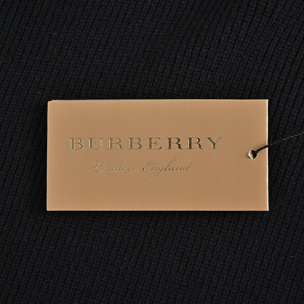 Burberry Sweater-064