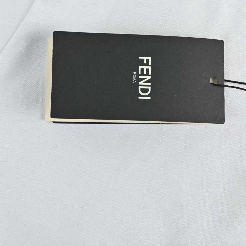 Fendi T-shirts-627