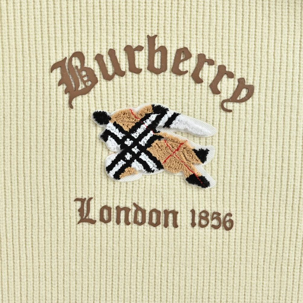 Burberry Sweater-065