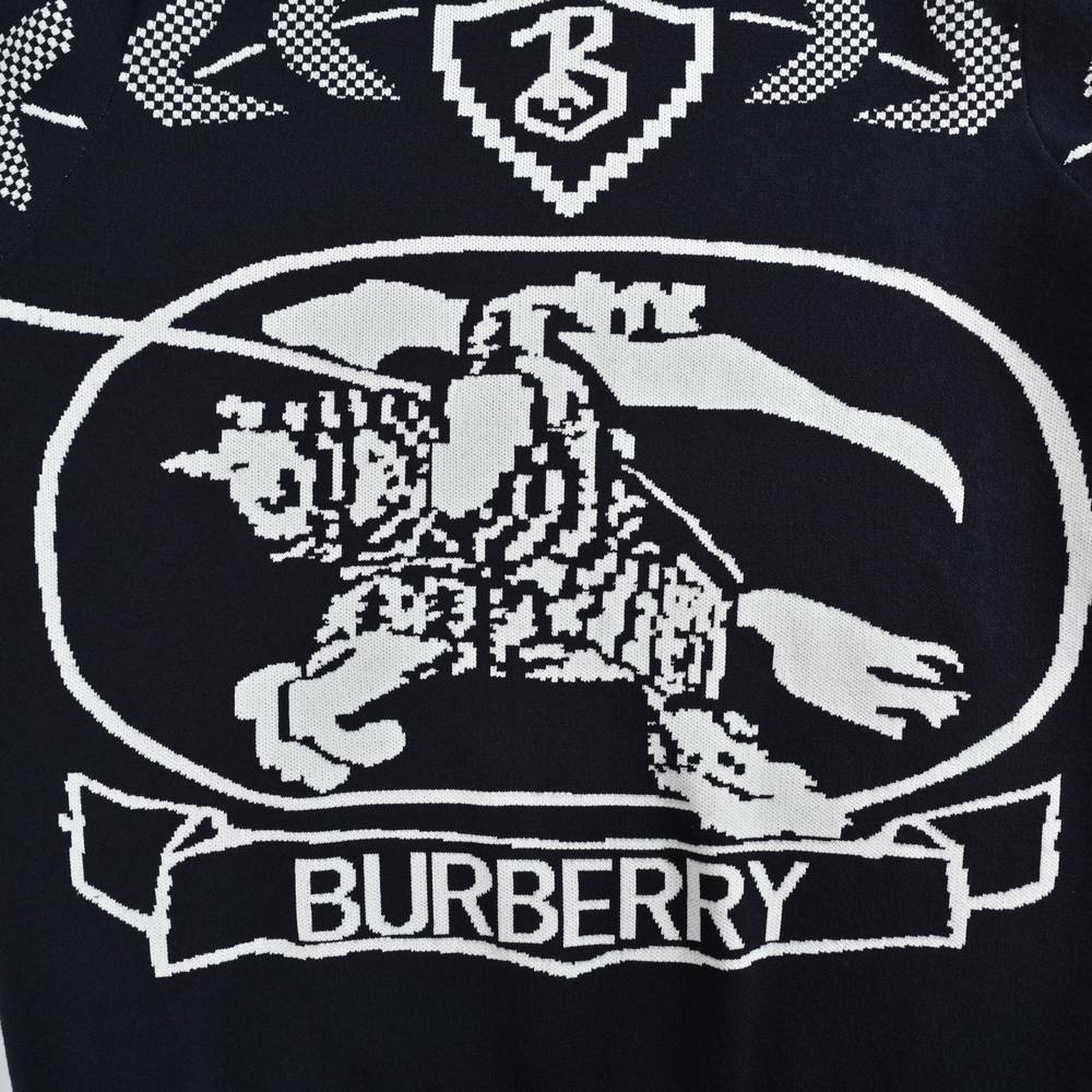 Burberry Sweater-051