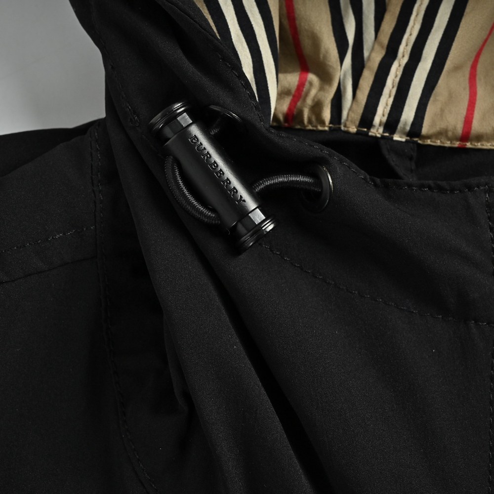 Burberry Leather Jacket-033