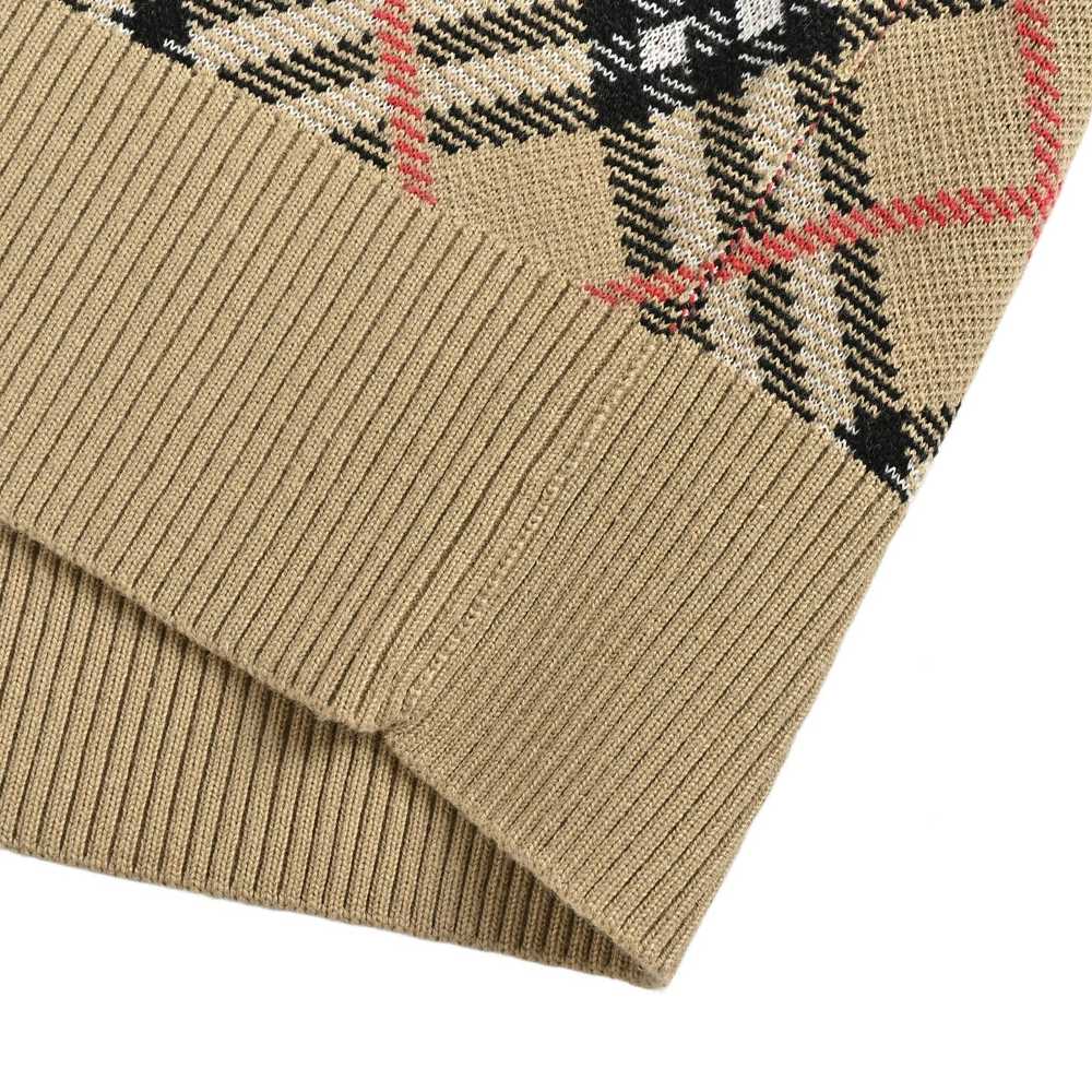 Burberry Sweater-072