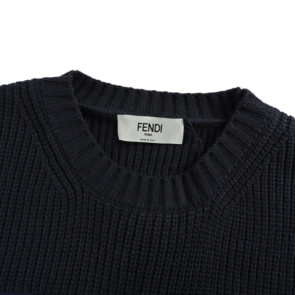 Fendi Sweater-009